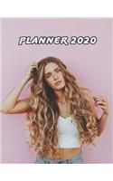 Planner 2020: Cute Woman & Man Daily 2020-2021 365 Planner Organizer. Year Motivational Agenda Schedule with ... To Do's and More. (2020-2021 Pretty Planners)