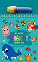 PINTO CON AGUA-BAJO EL OCEANO