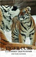 Tiger Cubs 5 x 8 Weekly 2020 Planner: One Year Calendar