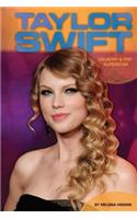 Taylor Swift: Country & Pop Superstar