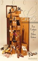 Shoes: Four Centuries of Historic Footwear (Historic Fashions Calendar 2005)