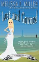 Lost and Gowned: Rosemary's Wedding(4 We Sisters Three Mystery)