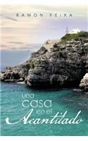 Una Casa En El Acantilado: (Spanish)