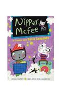 In Trouble with Susie Soapsuds: Book 7(Nipper McFee)