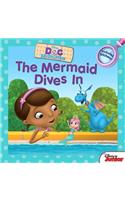 Doc McStuffins the Mermaid Dives in: Includes Stickers!