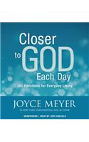 Closer to God Each Day: 365 Devotions for Everyday Living