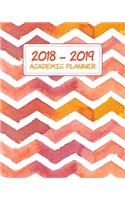 2018-2019 Academic Planner: Daily, Weekly, and Monthly Calendar Planner and Organizer for Students for the Academic Year 2018-2019 (8x10) V7