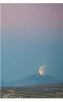 Moon Rises Desert Sky Science 2019 Weekly Planner 134 Pages: (2019 Planners Calendars Organizers Datebooks Appointment Books Agendas)