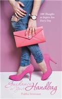 Guidance in Your Handbag: 100 Thoughts to Inspire You Every Day(English)