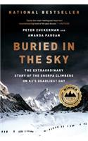 Buried in the Sky: The Extraordinary Story of the Sherpa Climbers on K2's Deadliest Day(English)