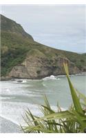 Piha Beach Auckland New Zealand Journal: 150 page lined notebook/diary