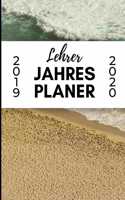 Lehrer Jahres Planer 2019 2020: A5 Lehrerplaner LINIERT Geschenkidee für Lehrer - Abschiedsgeschenk Grundschule - Klassengeschenk - Dankeschön - Geschenk-Buch zum Schulabschluss