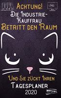 Achtung! Die Industrie-Kauffrau betritt den Raum und Sie zückt Ihren Tagesplaner 2020