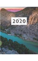 2020 Weekly & Monthly View Planner: Jan 1, 2020 to Dec 31, 2020 12-Month Daily Productivity Agenda with Inspirational Quotes & Habit Tracker - Big Bend National Park