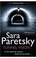 Tunnel Vision: V.I. Warshawski 8(V.I. Warshawski)