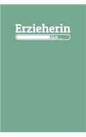 Erzieherin lädt