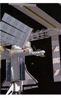 Space Shuttle Docks Orbiting Platform Science 2019 Daily Planner 384 Pages