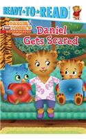 Daniel Gets Scared: Ready-To-Read Pre-Level 1(Daniel Tiger's Neighborhood)