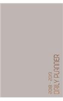 2018 - 2019 Daily Planner: Academic Year Planner / Yearly, Monthly, Weekly & Daily Spread / Organizer / Calendar Book / Journal / Diary / Daily Agenda, Office supplies, Back t(1 Daily, Monthly & Yearly Planners Collection)