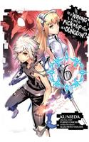 Is It Wrong to Try to Pick Up Girls in a Dungeon?, Vol. 6 (Manga)