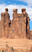 Three Sisters Rock Formation in Arches National Park Journal: 150 Page Lined Notebook/Diary