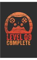 Level 09 Complete: Blank lined journal 100 page 6 x 9 gaming birthday gift for students, boys or men to jot down his ideas and notes