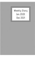 Weekly Diary Jan 2020 - Dec 2021: Week to a page with space for notes and things to do list. two year planner. Small business, childminder, shift workers. Busy mum. Parents & grandpa