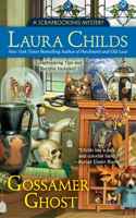 Gossamer Ghost: A Scrapbooking Mystery(Scrapbooking Mystery)