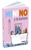 Minino Y La Bañera