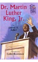 Dr. Martin Luther King, Jr.: A Holiday House Reader Level 2