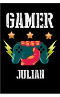 Gamer Julian: Liniertes Notizbuch für deinen Vornamen