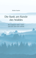 Bank am Rande des Waldes