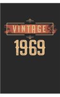 Vintage 1969: Dagboek, notitieboek, boek 100 gelinieerde pagina's in zachte kaft voor alles wat je wilt opschrijven en niet vergeten