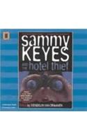 Sammy Keyes and the Hotel Thief (1 Paperback/4 CD Set)