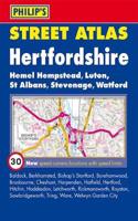 Philip's Street Atlas Hertfordshire: Pocket Edition(Philip's Street Atlas)