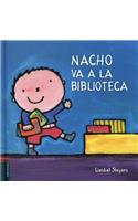 Nacho va a la biblioteca