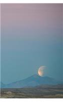 Moon Rises Desert Sky Science 2019 Daily Planner 384 Pages: (Notebook, Diary, Blank Book)(2019 Planners Calendars Organizers Datebooks Appointment Books Agendas)