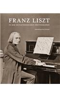 Franz Liszt in Der Zeitgenossischen Photographie