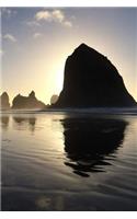 Oregon Haystack Rock Formation Cannon Beach Oregon Journal: 150 Page Lined Notebook/Diary