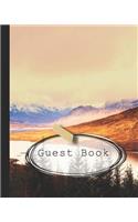 Guest book: A prompt Journal for visiting guests to log their holiday vacation stay and leave a message to their hosts and future visitors about their holiday e