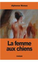 femme aux chiens