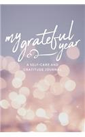 My Grateful Year: A Self-Care and Gratitude Journal - Pink Lights Theme