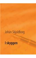 I skyggen