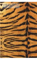 2018-2019 Planner Skin: Medium Academic 2018-19 Agenda With Yearly and Monthly Pages and Tiger Cover