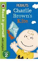 Peanuts: Charlie Brown's Kite - Read it Yourself with Ladybi