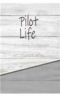 Pilot Life: Career Weekly Meal Planner Track And Plan Your Meals 52 Week Food Planner / Diary / Log / Journal / Calendar Meal Prep And Planning Grocery List