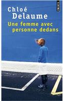 Une femme avec personne dedans
